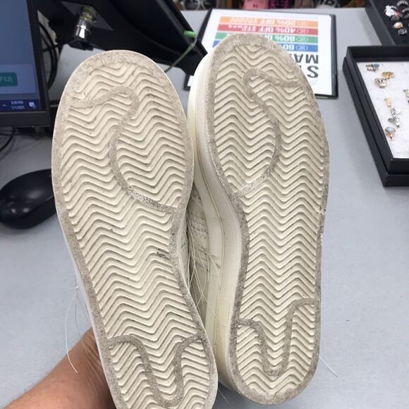 Y-3 Shoes Sz.7 - Picture 7 of 9